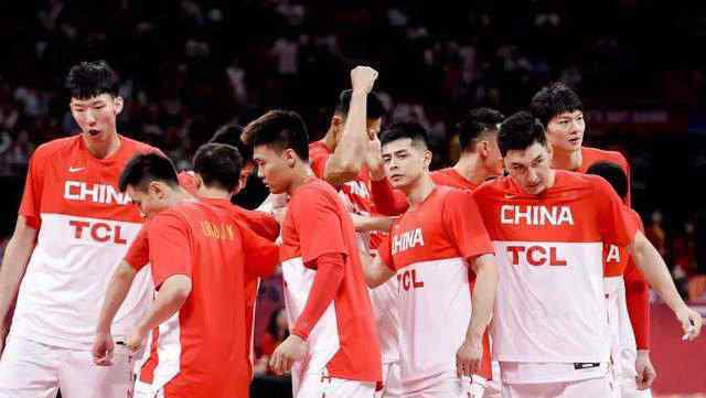亚洲杯男篮 中国男篮无辜受罚！世界杯+亚洲杯！FIBA对中国篮球不太友好