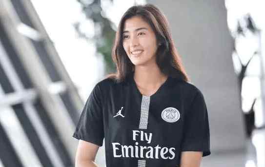 女足守门员 中国女足最美门将，身高1米88身材似模特，买不起房28岁仍未嫁