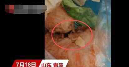 煎饼果子里吃到蛆虫摊主却继续卖 这样食品能安全吗