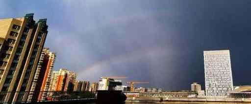 雷雨过后 北京天空再现双彩虹 事件的真相是什么？