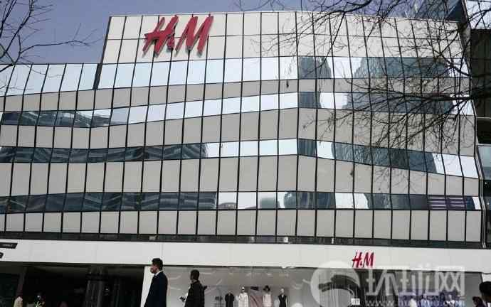 记者探访京沪H&M实体店，有店员强调“我们也爱国”