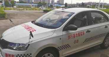 上海考驾照费用 在上海学车成本高 驾考前模拟考试一小时收好几百