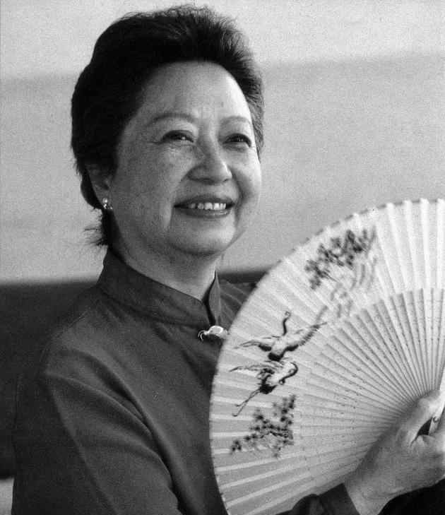 “贾母”林默予去世 享年96岁 曾演多部经典的影视剧，中国电影的见证人