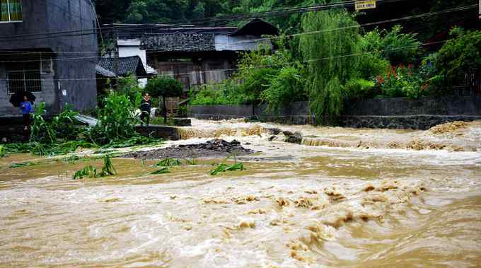 国家发改委下达2.11亿元救灾应急资金，支持暴雨洪涝灾害地区抗灾救灾