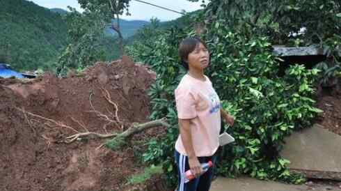 女子发现1厘米裂缝救下21户村民 真是“全村人的希望”
