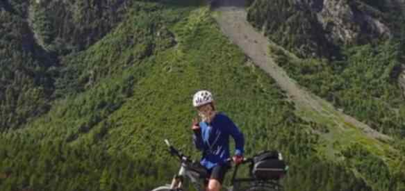14岁少年24天骑行2200公里 一天最多翻越4座4000米高山