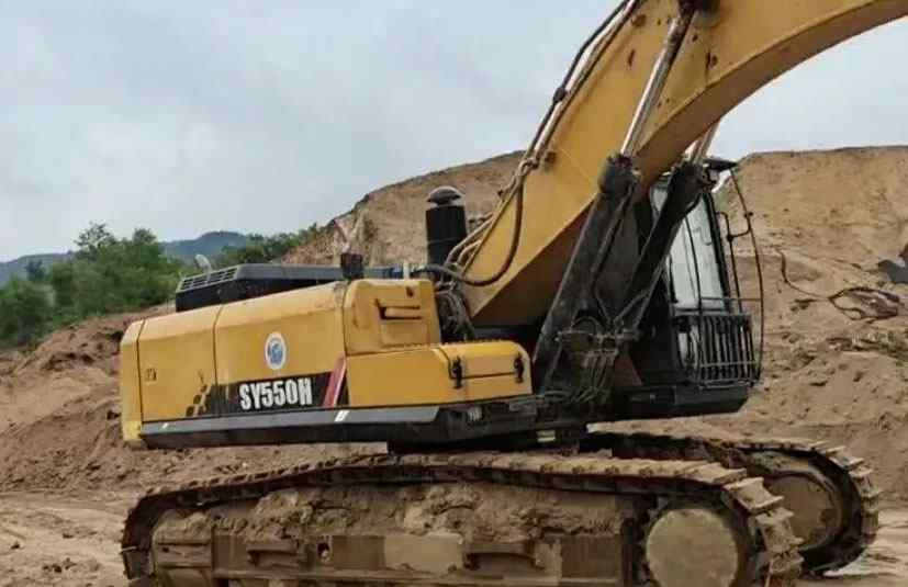 信阳成人用品 麻沙25元/吨 信阳李家寨挖山卖沙风雨无阻