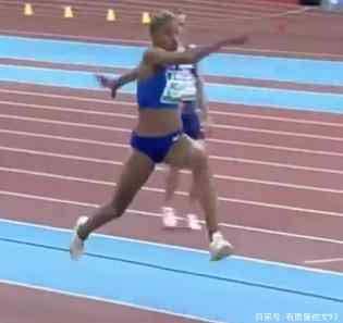 罗哈斯一跳15米43, 刷新世界纪录，她是怎么跳出来的？ 罗哈斯