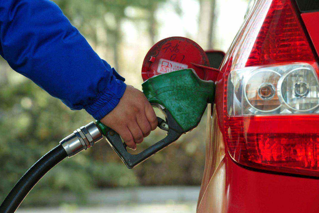 一升汽油多少斤 开了这么久的车，可大家知道“1升汽油”等于多少斤么？