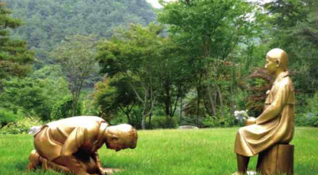 韩国新建男子向慰安妇道歉雕像 为什么要这样做