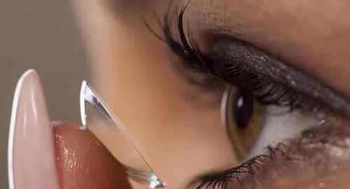 带美瞳的后果 经常戴美瞳会对眼睛带来一些什么样的危害呢？