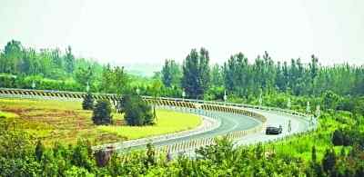 京昆高速北京段 京昆高速北京段沿途完成景观绿化