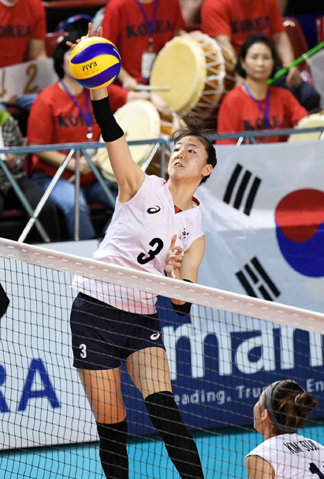 郑浩英 韩国女排第二个金软景横空出世！身高190！正式进入职业联赛！