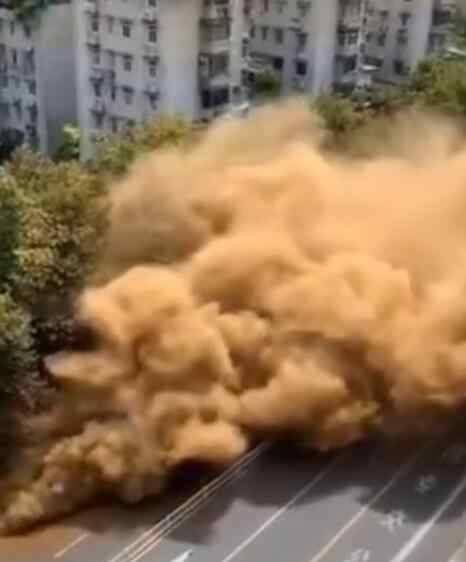 杭州地面冒大量黄烟是燃气泄漏 具体情况
