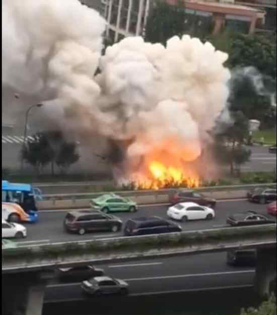 成都爆炸 为什么爆炸具体情况是什么