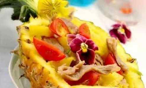 菠萝炒鸭肉的家常做法 菠萝切切吃了就太可惜了！教你7种炫酷菠萝料理的做法！