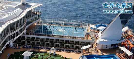 世界上最豪华的游轮 世界上最豪华的游轮，海洋绿洲号