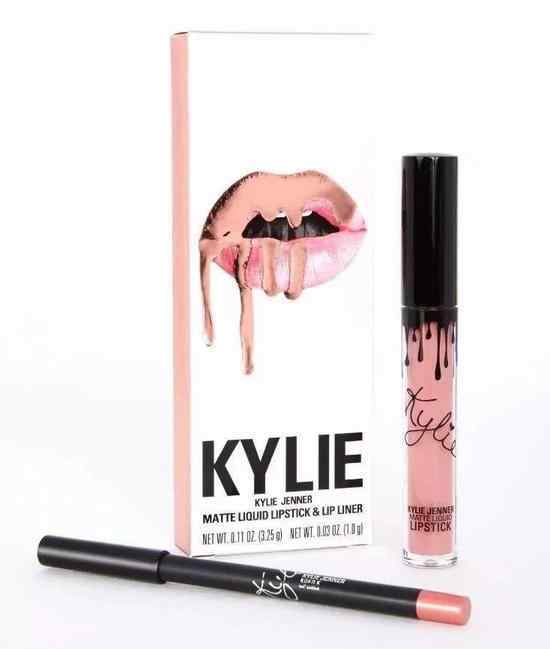 她21岁 Kylie Jenner成最年轻白手起家亿万富翁