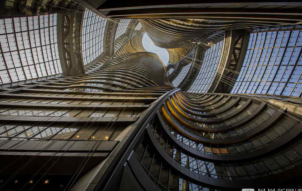 北京新地标丽泽SOHO 世界最高中庭建筑