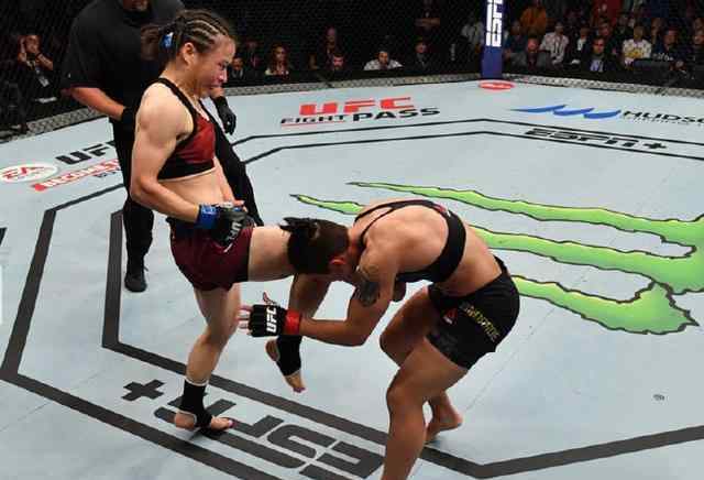 中国猛女42秒暴力KO对手夺冠 张伟丽获亚洲首个UFC女子世界冠军