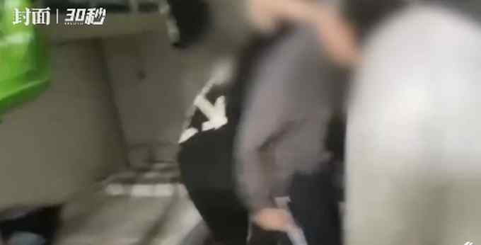 濮阳一高中男生在寝室被围殴 警方通报：3人被拘留 4人不予执行