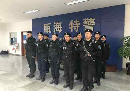 ptu 带你了解温州帅气警察机动队 的一天