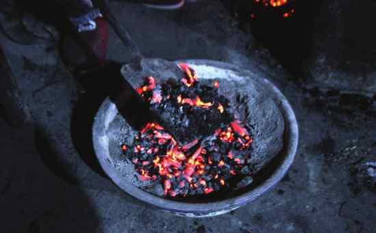 烤火 你还记得湖南人用的这些烤火萌物吗?