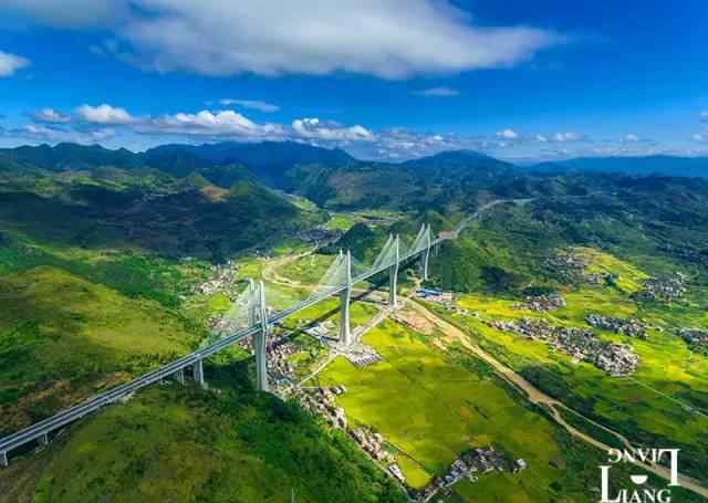 湖南大桥 七个世界第一！历时六年，湖南这座特大桥如今惊艳了全世界！