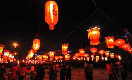 灯节的灯 我国三大传统灯节：春节、元宵与中秋
