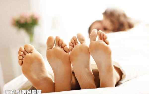 脚上起水泡很痒怎么办 脚上长“小水泡”还特别痒怎么回事？3个小妙招可缓解你的不适！