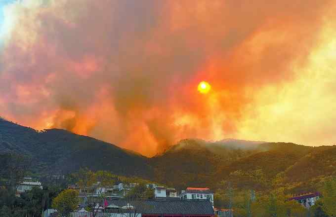 西昌森林火灾致19人遇难 西昌突发森林火灾致19人牺牲，这次火情为何发展如此迅速？