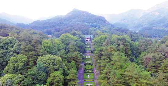 烟霞峰 岳麓山那么远，为何还是南岳七十二峰之一？