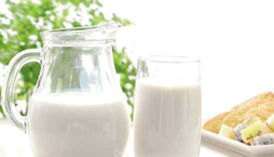 儿童喝什么牛奶好 儿童喝什么牛奶比较好