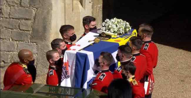 菲利普亲王葬礼在圣乔治教堂开始举行 究竟发生了什么?