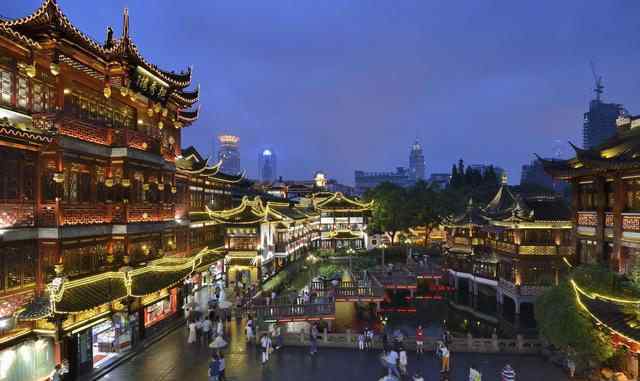 上海好玩的地方推荐 周末想去上海两日游，好玩的地方推荐不可不看