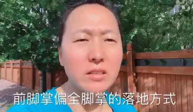 王军霞为什么离婚 47岁王军霞跑步雄风犹在，三段婚姻育有三孩，离婚两次都净身出户