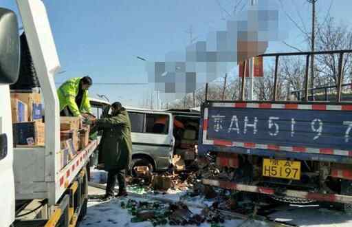 满载二锅头撞货车 车祸原因真相简直太吓人