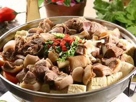 羊肉火锅 五种人不宜吃羊肉火锅 一旦吃了火锅很严重