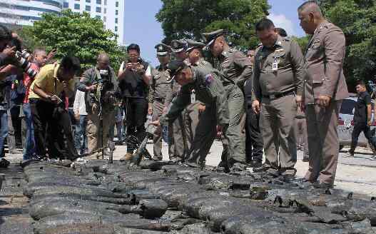 泰国工地现炸弹 为什么出现炸弹？