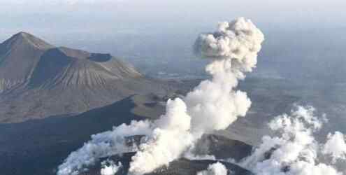 新燃岳火山再喷发 为什么又爆发？