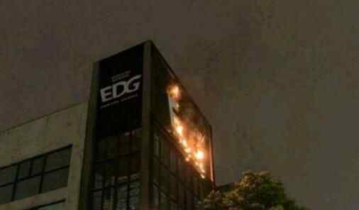 EDG基地灯牌着火 为什么起火究竟是什么原因？