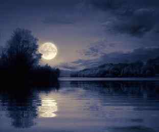有关月亮的诗词 50首与月亮有关的古诗词。