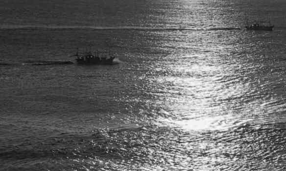 珠海两艘渔船翻沉 为什么翻沉8人失联原因揭秘