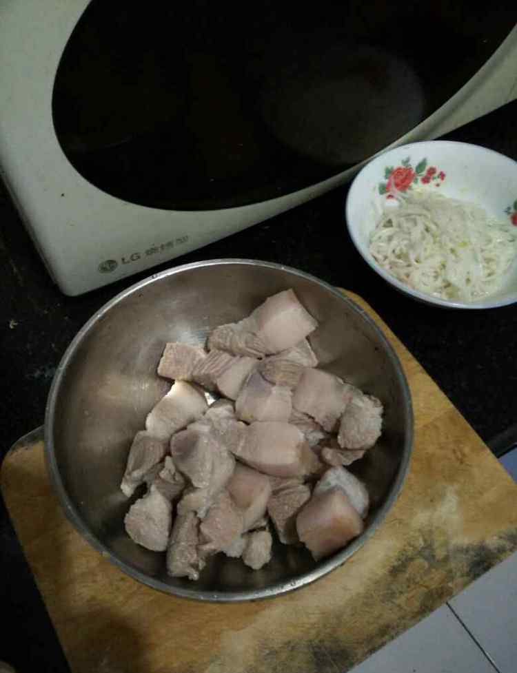 高压锅红烧肉的做法 电压力锅红烧肉怎么做好吃 电压力锅红烧肉做法及配料