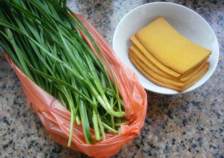 豆干的做法大全 韭菜炒豆干的最正宗做法 韭菜炒豆干做法及配料