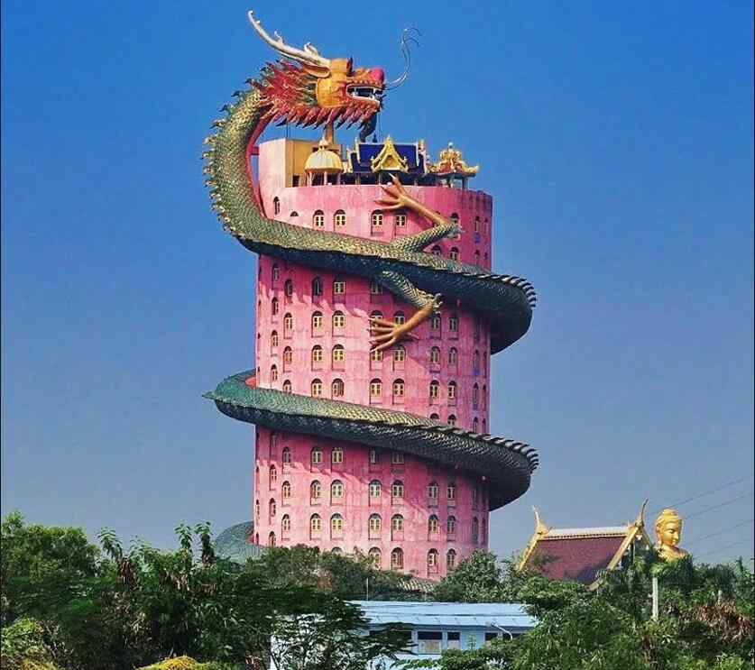 神龙地图 泰国最霸气的建筑，被中国神龙缠绕盘旋，在卫星地图上都看不到