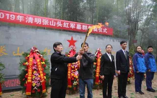 卢新民 反映余干潘骥烈士事迹情景剧在《赣鄱文化》发表