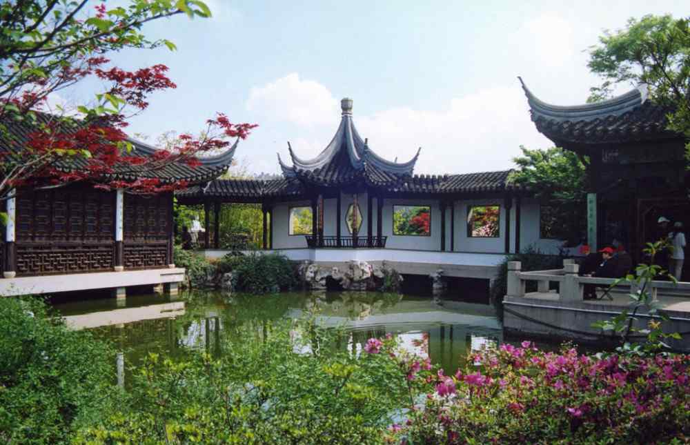 苏州乐园一日游 江苏周末去哪里玩，苏州市一日游，大家都喜欢哪些景点？