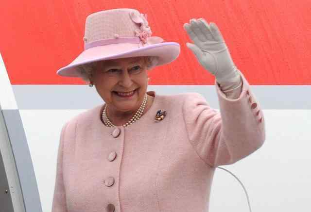 犯罪的女王 如果英国女王犯罪了，那会发生什么呢？