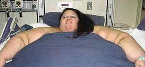 巨人症图片 世界上最瘦 最胖 胸最大的女人